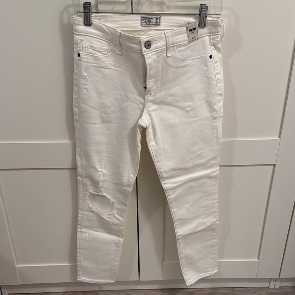 Abercrombie & Fitch White Ankle Cropped Jeans Distressed 2P